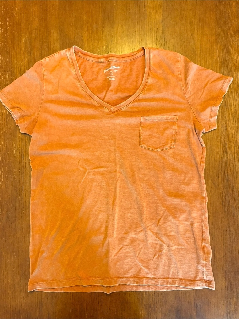 Universal Thread Women's Short Sleeve V-Neck Pocket Tee - Orange